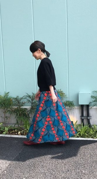 【受注製作】フレアマキシスカート長さが選べる！赤い実ボタニカル05801かめ庵