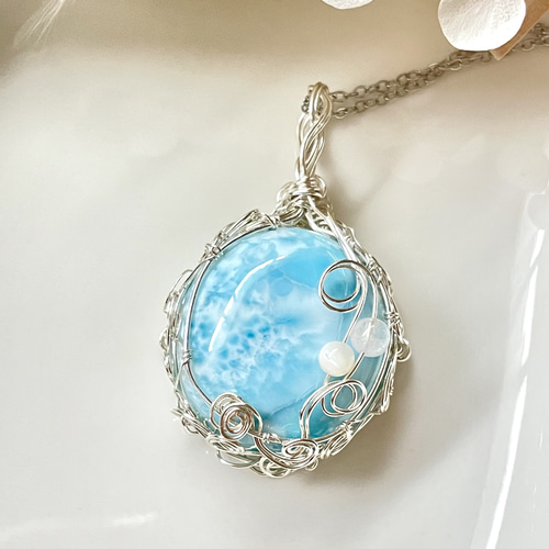 天然石☆品質良し！ラリマーしずく型ペンダントトップ☆透けるブルー＆模様が美しい！ 楽天市場】ラリマー 一点物 ペンダントトップ しずく ハート