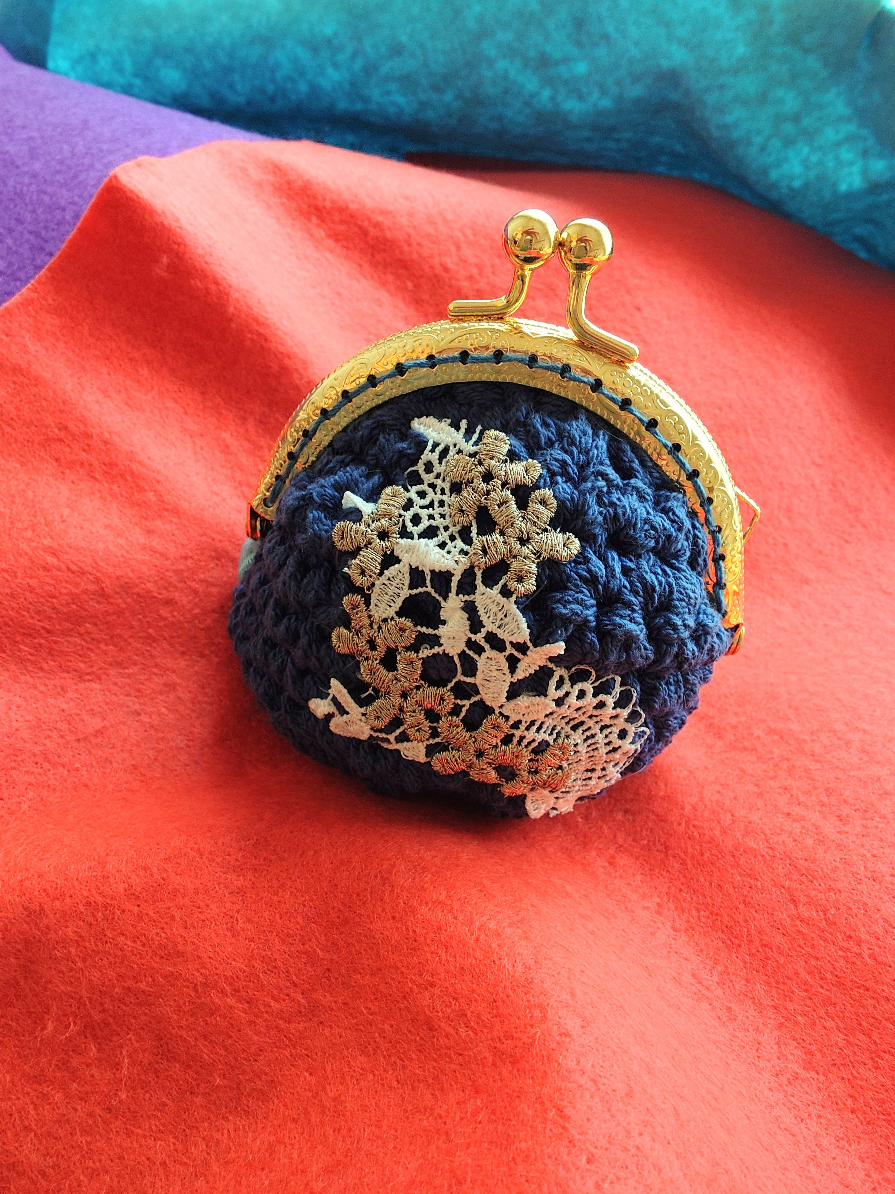 ロイヤルブルーがま口/ゴールド口金