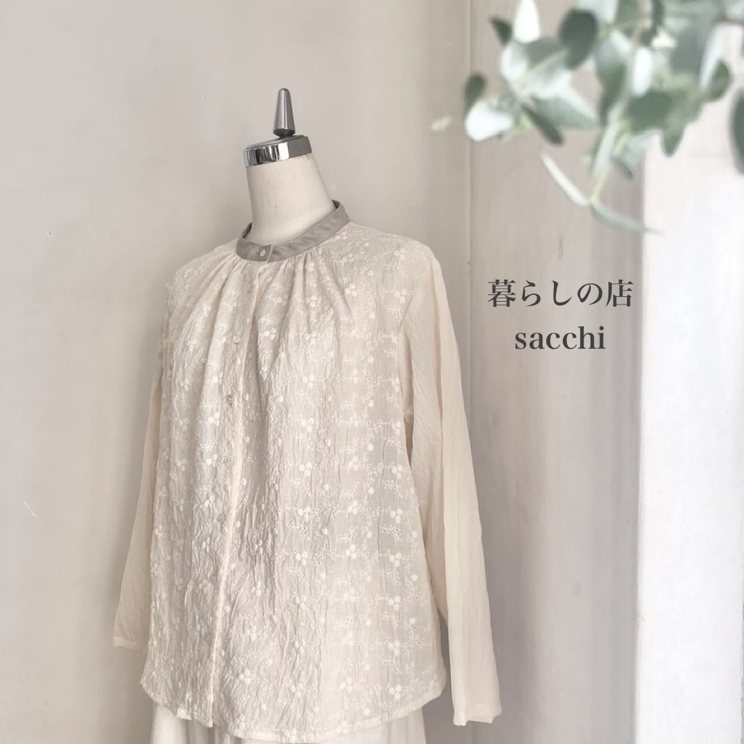 麦のシャツ　コットンローン　ワッシャー　小玉刺繍　キナリ　　　＊暮らしの店sacchi＊