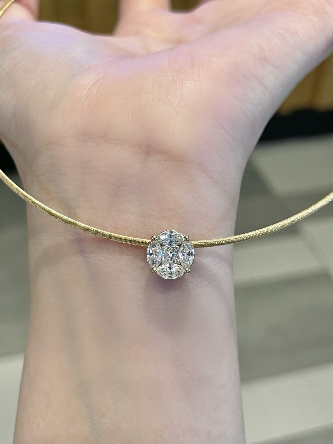 ラボグロウンチャームk18 5711