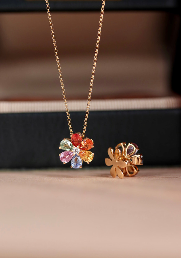 k18 サファイアチャーム K18 マルチ サファイア チャーム 大 : ユキコ