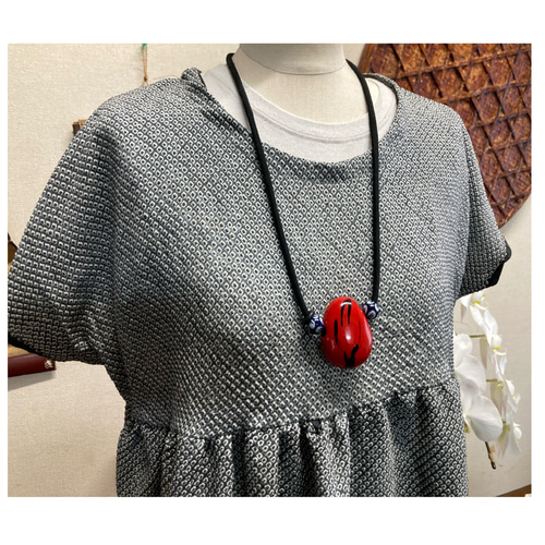 兵児帯(総絞り)(灰色）のチュニック 着物リメイク Tシャツ 着物