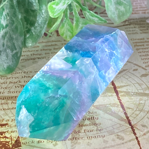 レインボー マルチカラー フローライト 蛍石 ポイント 原石