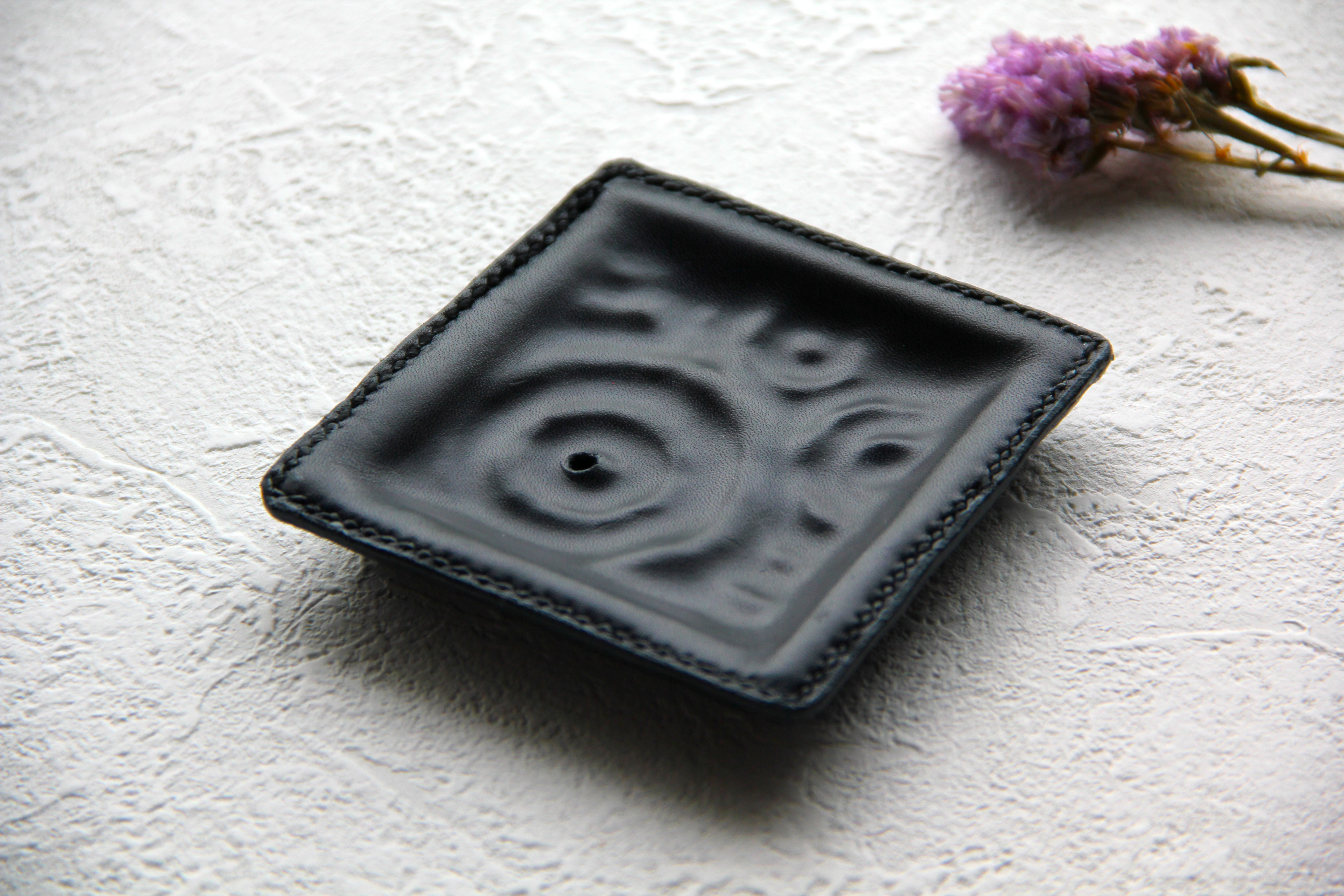 Mon　-本革製香立て【靄盆 -もやぼん】