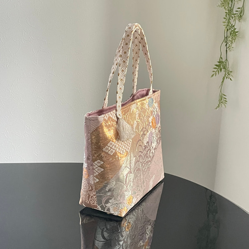 帯リメイクバッグ 本金箔二重織 秋草に花唐草文様 Mサイズ