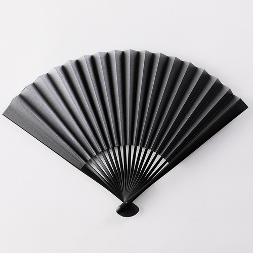 扇面　真筆水墨画　額入り　金箔表装　65㎝✖️46㎝　骨董品 扇面 真筆水墨画 額入り 金箔表装 65㎝✖️46㎝ 骨董品 2025年