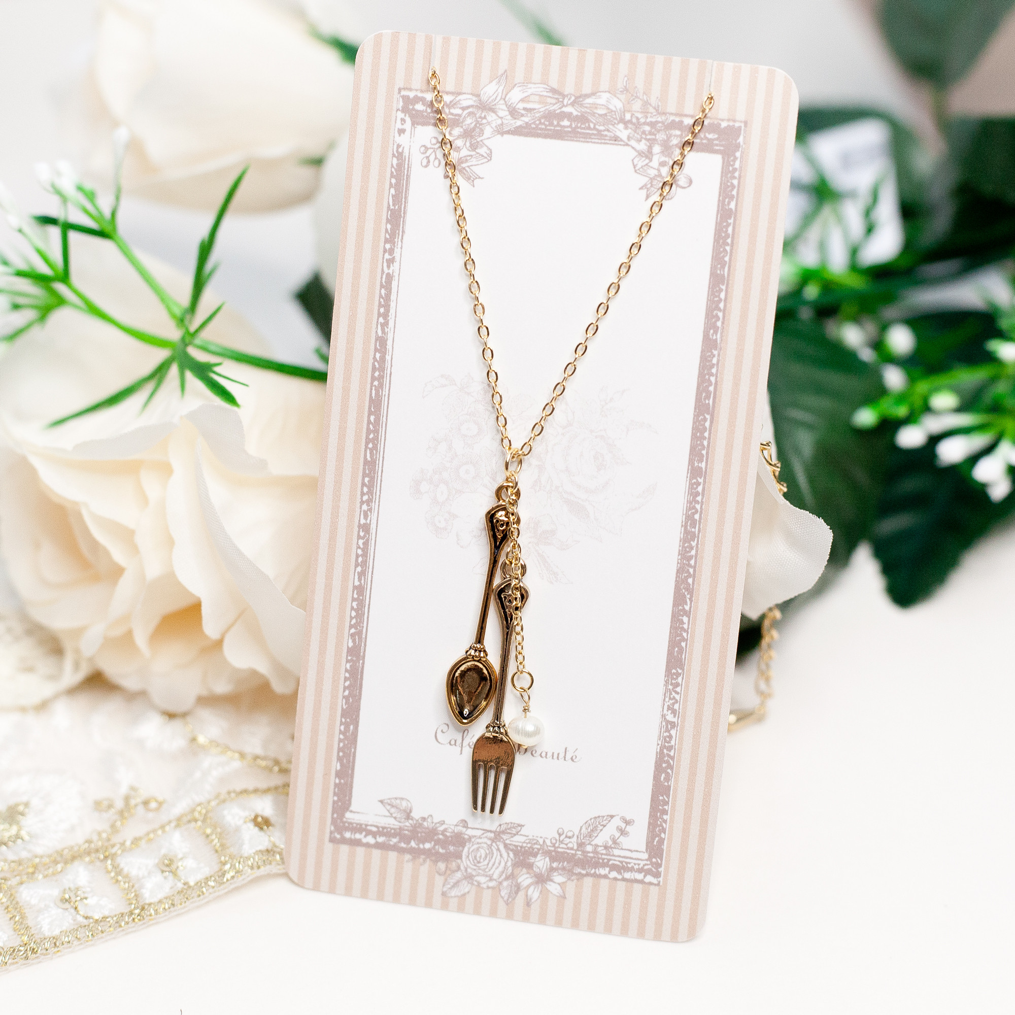 アンリークイールネックレス お家 いぬ アンリークイールネックレス お家 いぬ アンリークイール ネックレス