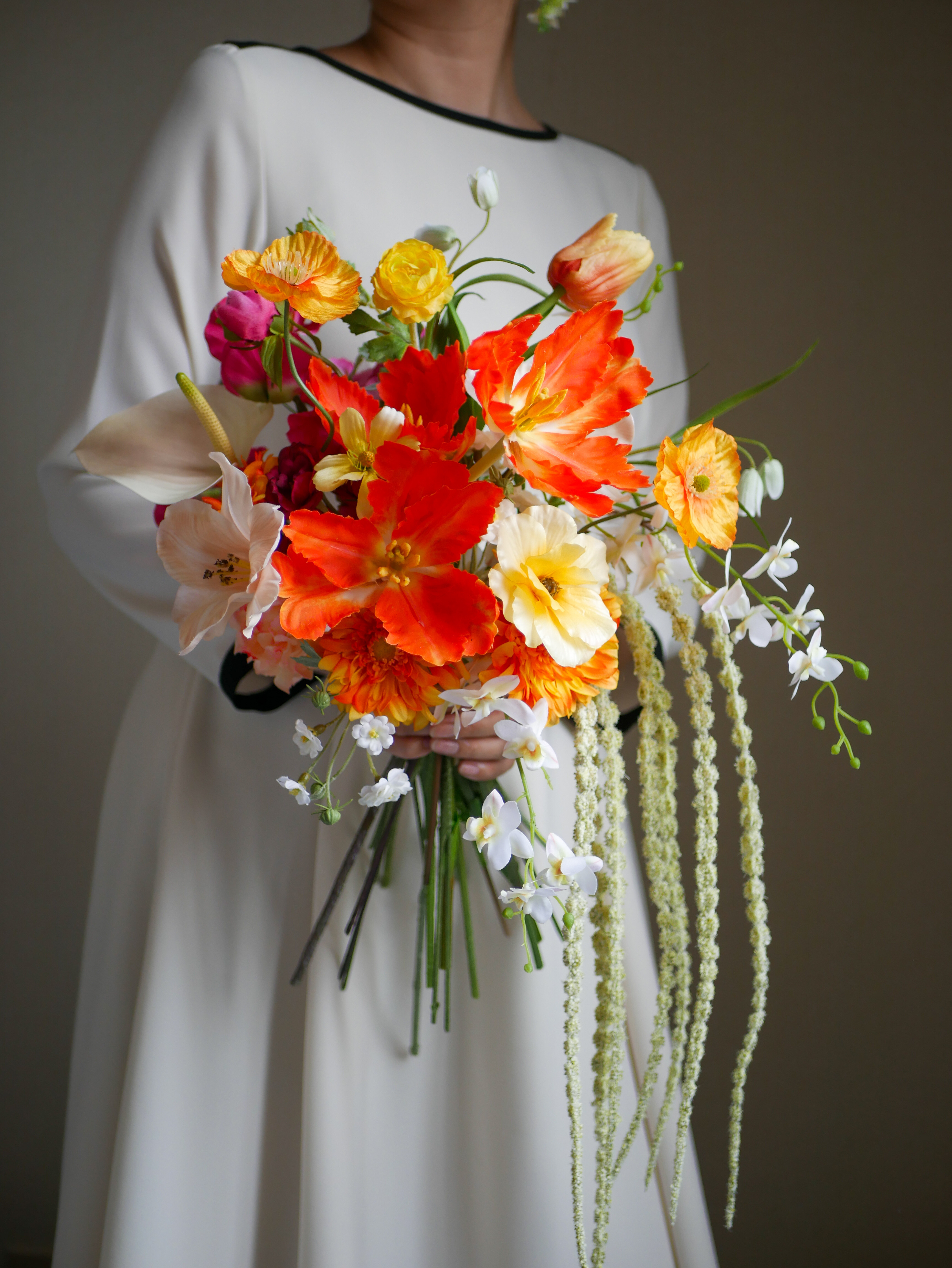 ウェディングブーケ　夏ブーケ　韓国ブーケ　造花ブーケ　オレンジブーケ　胡蝶蘭