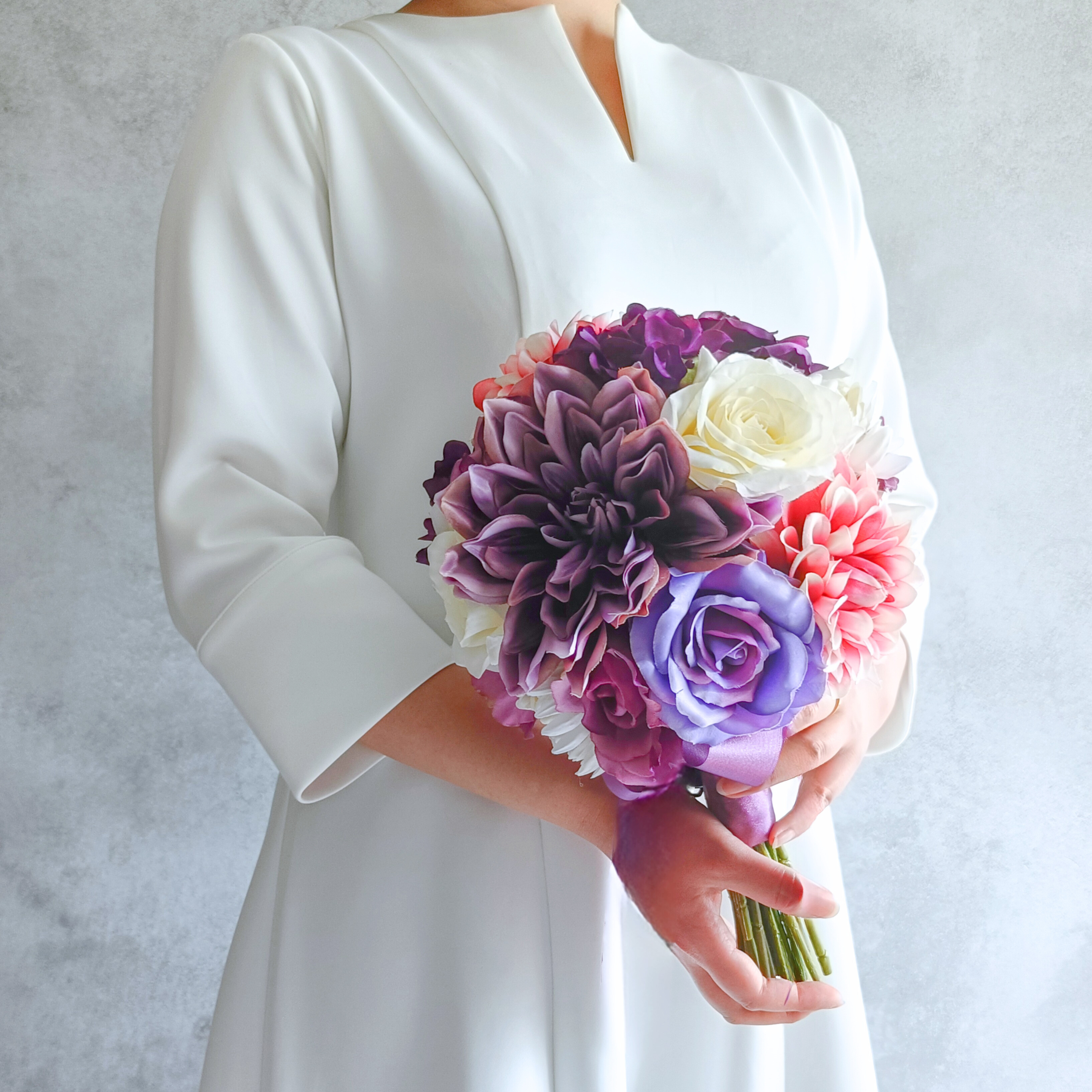 〖一点限り〗ウェディングブーケ｜PURPLE×IVORYラウンドブーケ｜Lサイズ｜アーティフィシャルフラワー