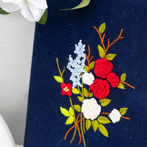 手刺繍】藍色布張り ローズノートカバー｜A5リフィル式｜一生モノの