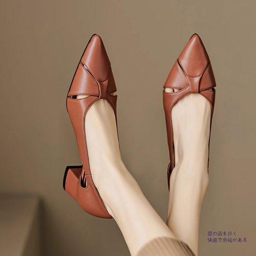 フレンチイブニング本革透かしサンダル夏の尖ったシルバーの穴あき