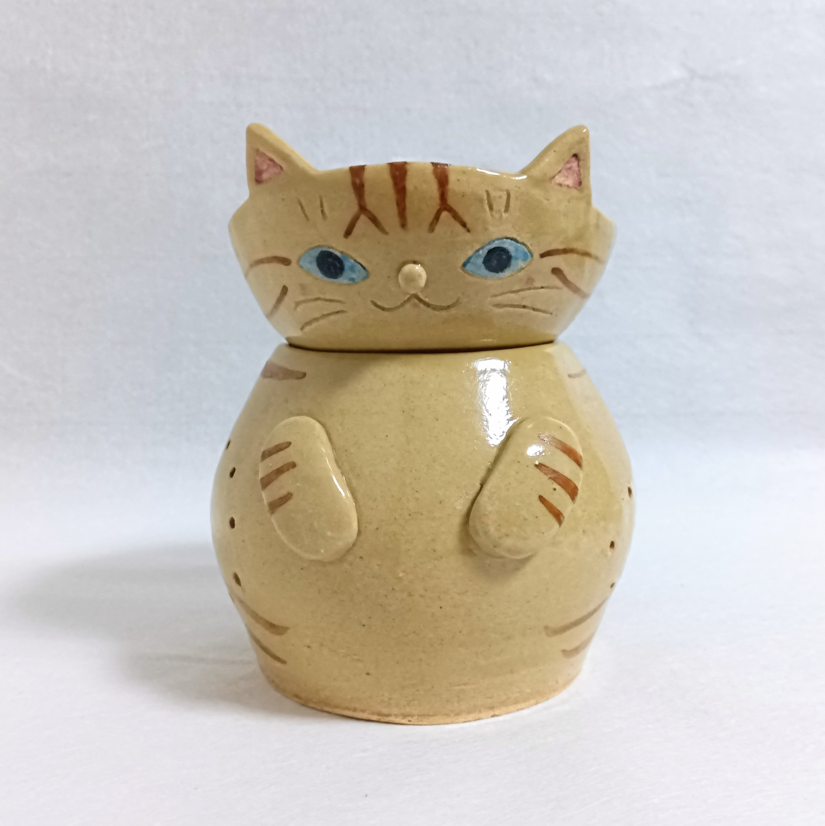 トラ猫のアロマポット 陶器 茶香炉 キャンドルホルダー