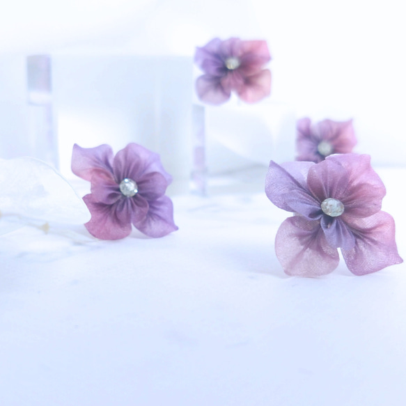 紫陽花 アジサイピアス 痛くないイヤリング 梅雨 6月 アレルギー対応 プレゼント ギフト 3枚目の画像