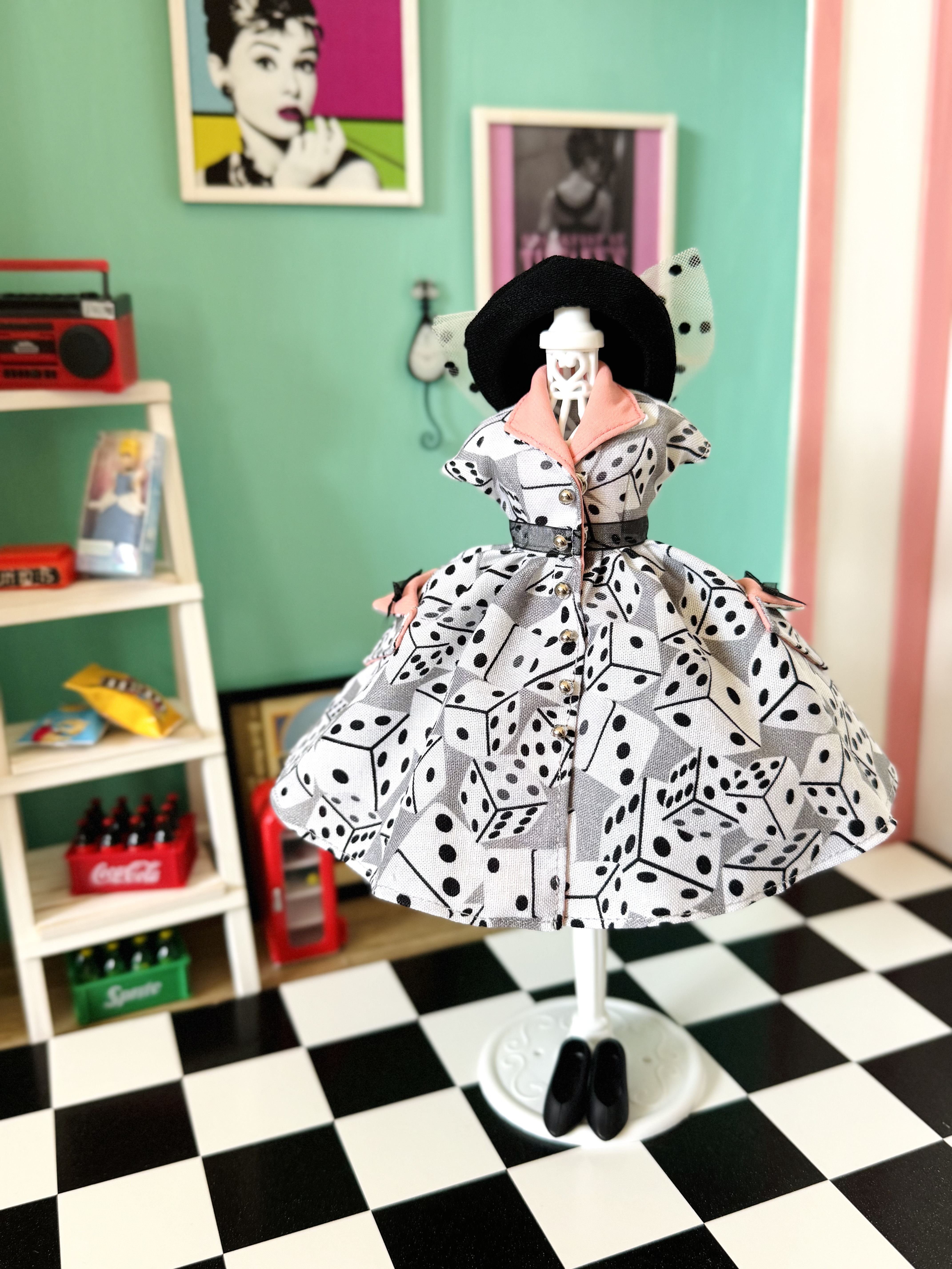 ラッキーダイスドレス　パニエセット　1/6ドール　22cmドール