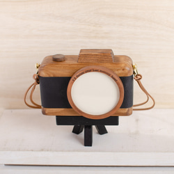 冬限定2025 父の日ギフトに｜木製カメラ型フォトフレーム｜名入れ・写真セット対応 2枚目の画像