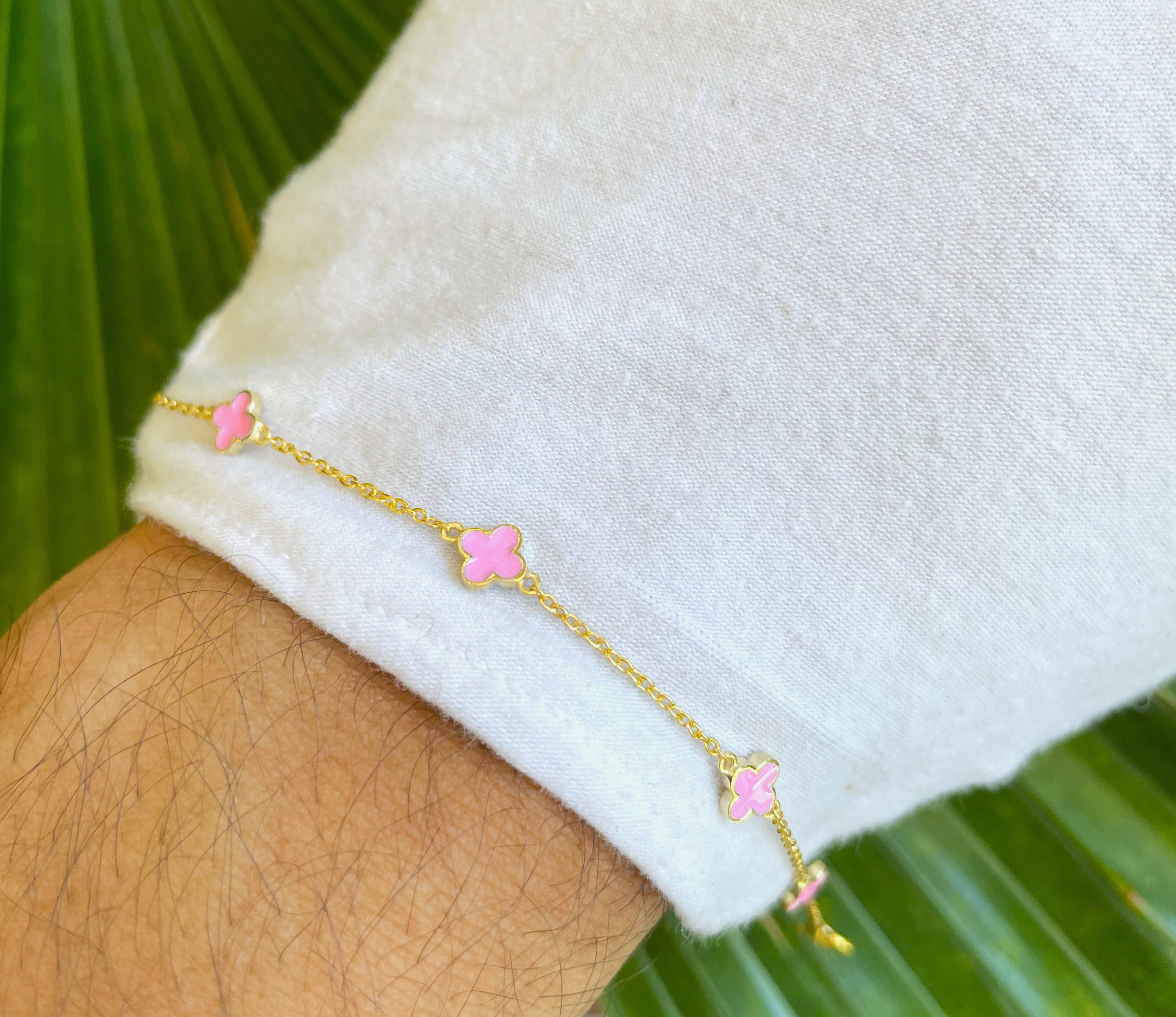 925シルバー/クローバーリーフモチーフピンクエナメルブレスレット