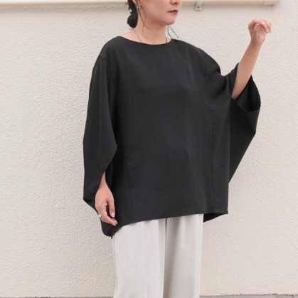 【シワになりにくいドルマンコクーンブラウス】　3色から選べる　体型カバー　イジーケア　ホワイト　グレー　ブラック　日本製