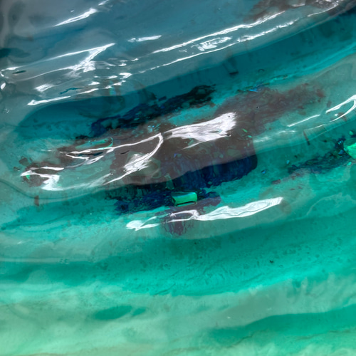 サンゴ礁のある海 レジン オーシャンアート 波紋砂紋 木製トレー 小物