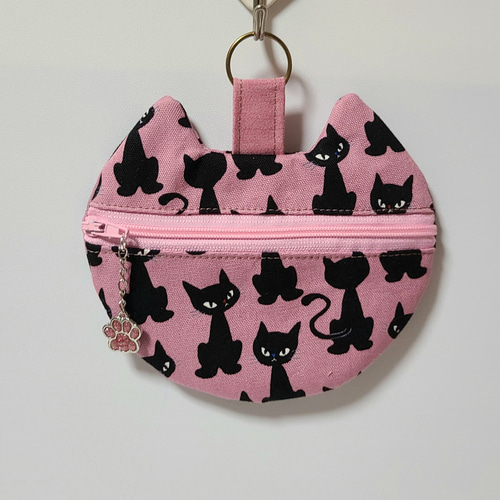 □受注製作□ハンドメイド 猫型ファスナーポーチ コスメカードケース