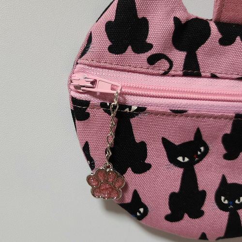 □受注製作□ハンドメイド 猫型ファスナーポーチ コスメカードケース