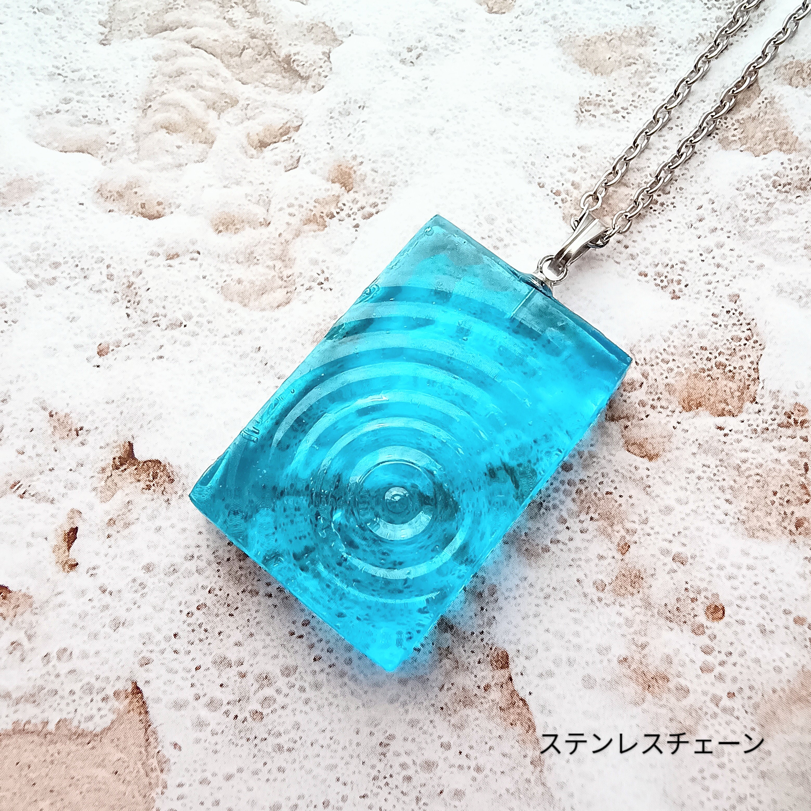 ぽん子レジンネックレスNo.1015 ぽん子レジンネックレスNo.1015 Amazon | [Freaky Hands] ウッド