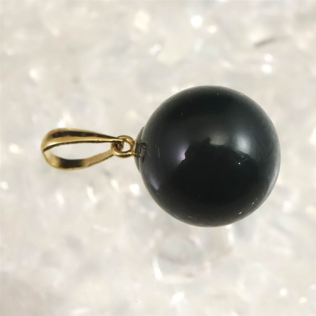 島根県 出雲碧玉 出雲石 SA 11mm玉 ペンダント　K18YG ディレクトリーカード付 #97480