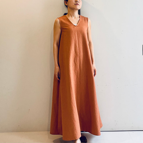 極美品　Honnete オレンジ ノースリーブリネンワンピース 極美品 Honnete オレンジ ノースリーブリネンワンピース