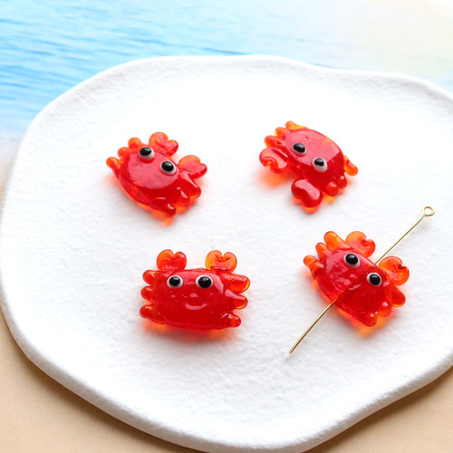 新作☆カニのガラス細工 チャーム ビーズ その他素材 handmade Moment