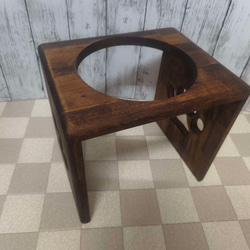 フードスタンド、フードテーブル、餌台、餌入れ、水入れ、ご飯台、犬