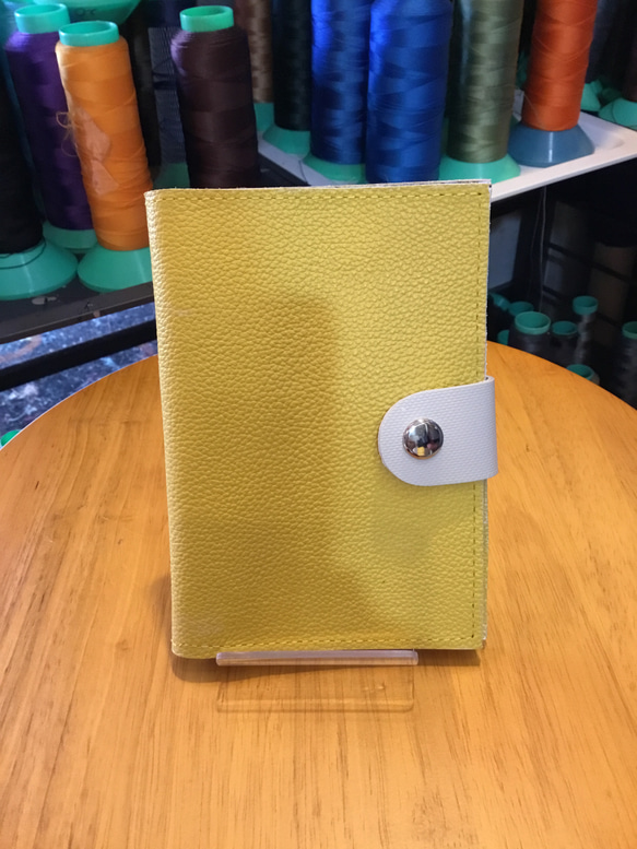 牛革製パスポートケース イエロー 楽天市場】パスポートケース 最上層 牛革 パスポート バッグ