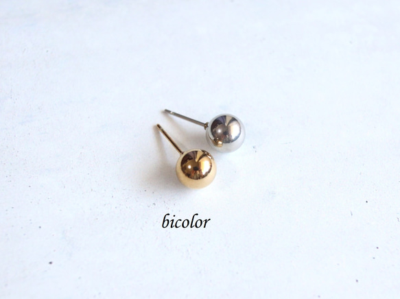☆新作☆美しく魅せる「黄金サイズ」8mm つけっぱなしOK 錆びないステンレス【gold & silver】ピアス 4枚目の画像