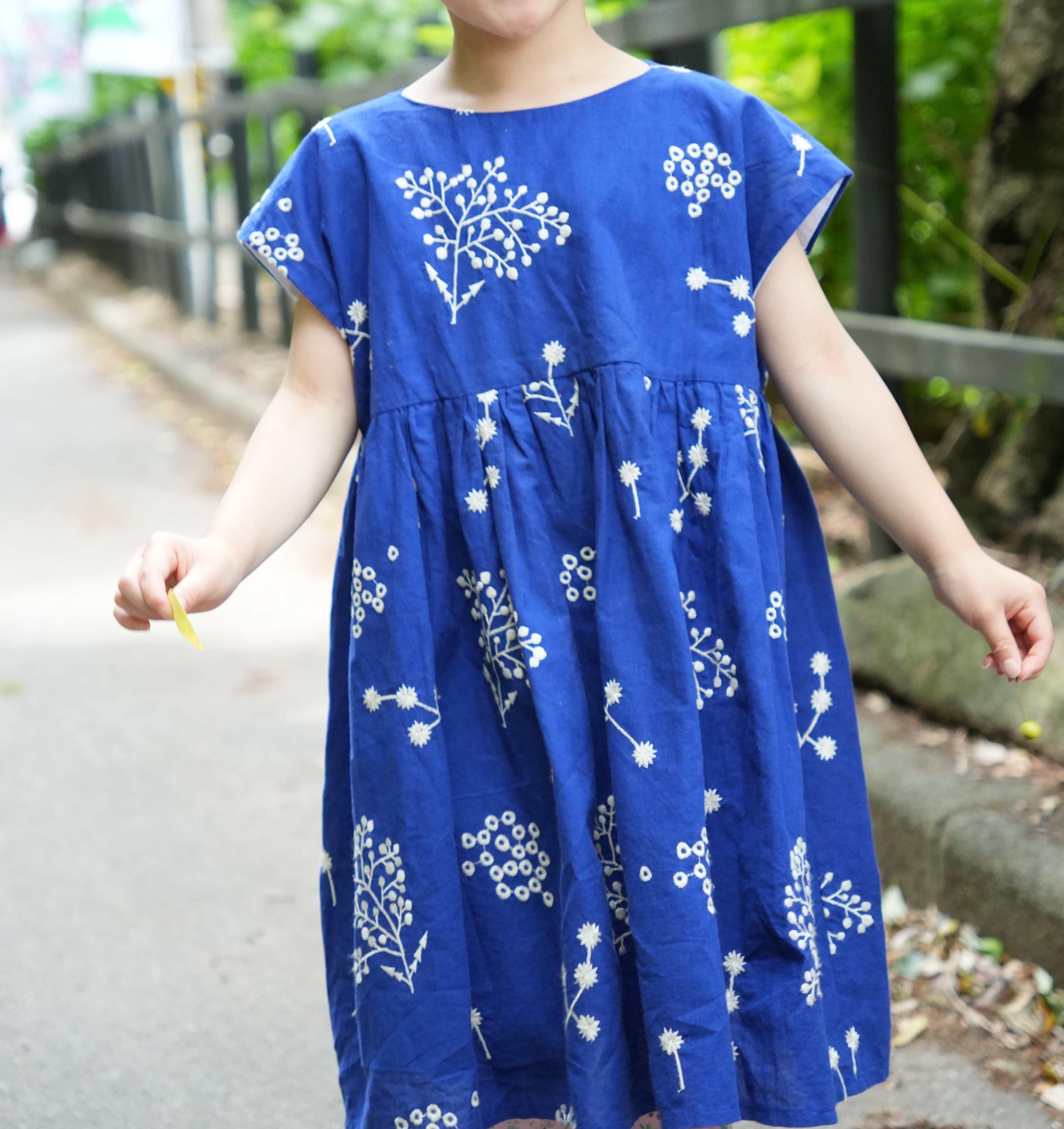 1着・即納】着丈55cm×後ろの仕様：リボン小_コットンリネン＊刺繍