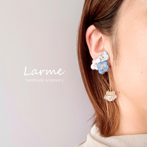 2way】紫陽花としずくの優しい揺らめき 刺繍ピアス・イヤリング*2color