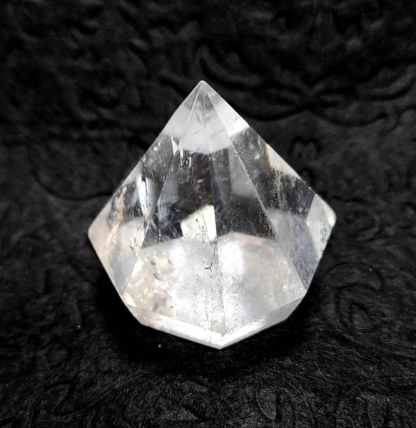 7.天然水晶　プレミアロッククリスタル　磨き石　処分 天然水晶 ロッククリスタル ラフカット原石【約500g前後