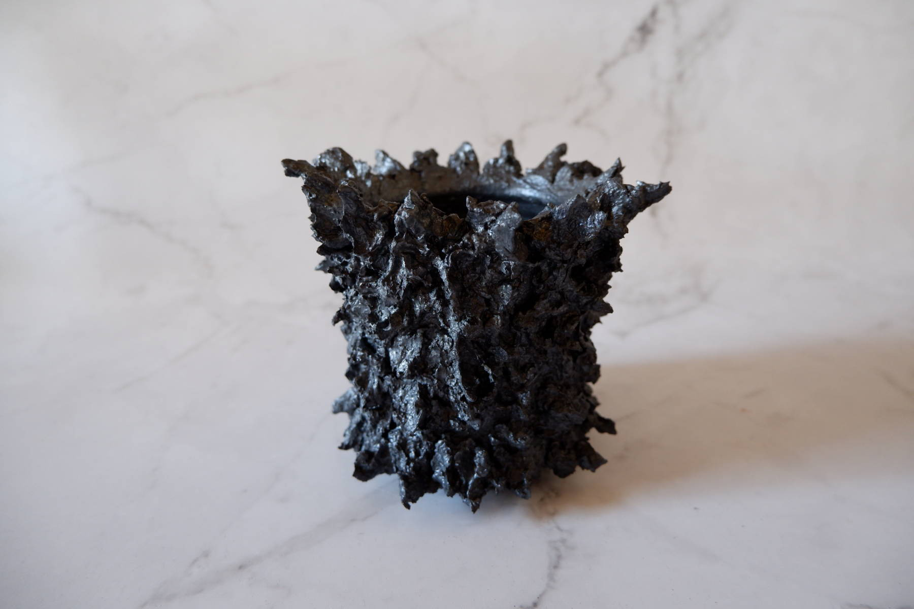 3号鉄砂黒鬼鉢061　塊根植物　多肉植物　盆栽　植木鉢　作家鉢　鉢皿　沖縄