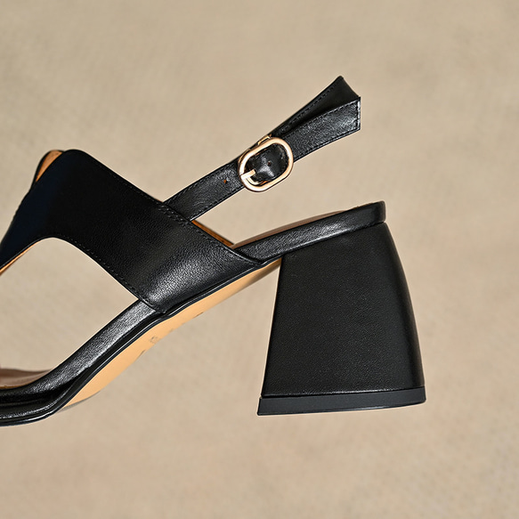 美脚効果抜群！チャンキーヒール厚底サンダル クロスストラップチャンキーヒール厚底サンダル サンダル ヒール 7.5cm 6枚目の画像