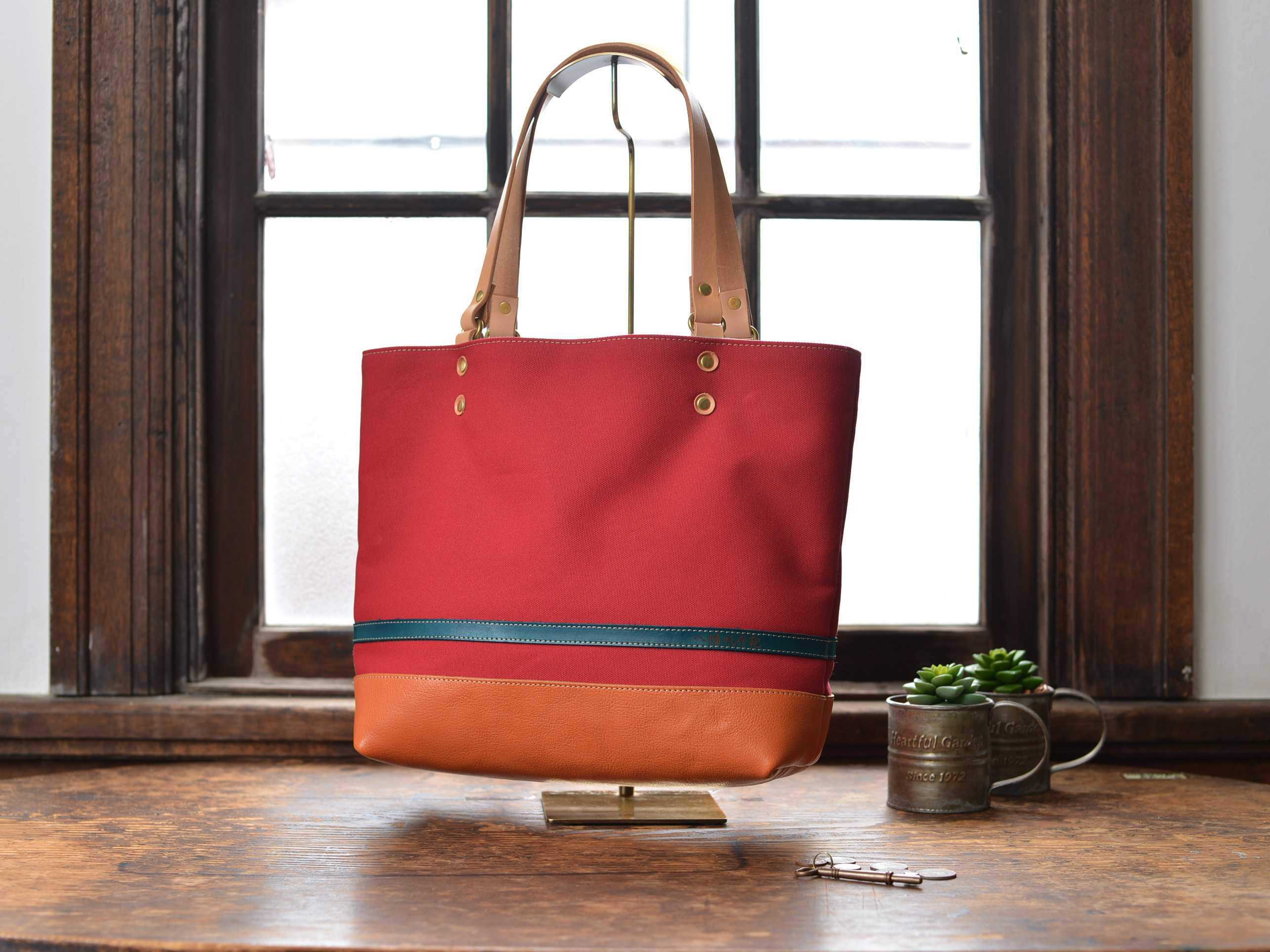 【八幡帆布鞄】革と高島産帆布で作ったトートバッグ レッド　Lサイズ