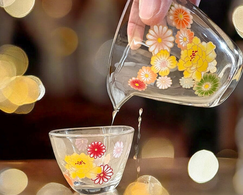 ガラス製の和柄手びねり片口カップ＆お猪口 和の花 冷酒 お酒 父の日