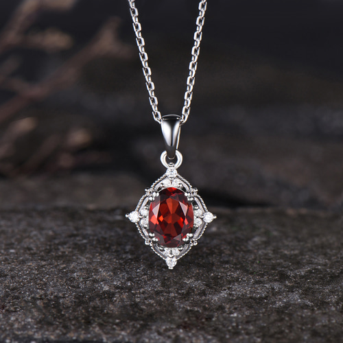 ヴィンテージ 1月の誕生石 天然ガーネットネックレス イエローゴールド