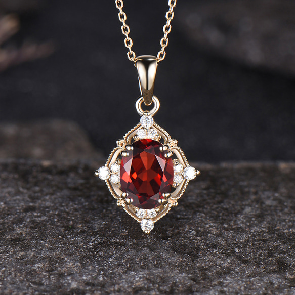 ヴィンテージ 1月の誕生石 天然ガーネットネックレス イエローゴールド