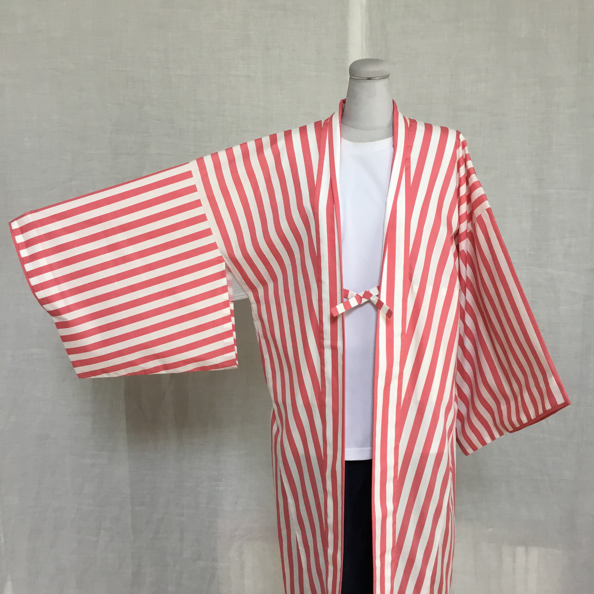 「コンセプトきもの　斜衣。」　ローズピンク・ストライプ・ショート　創作着物
