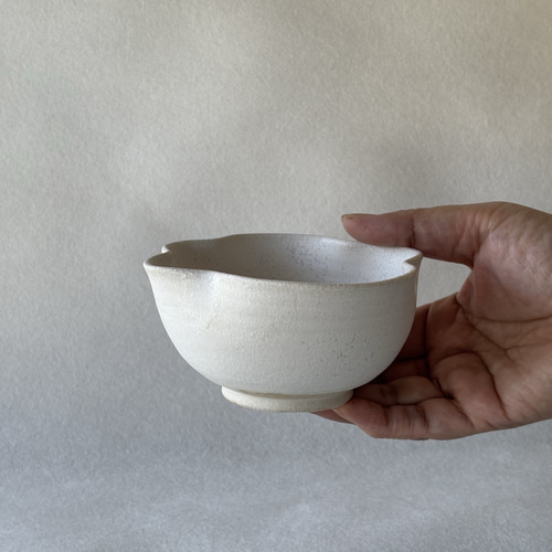 花揺(はなゆら)シリーズ 白釉透明重ね ろくろ花形小鉢 ①〜⑤ お椀