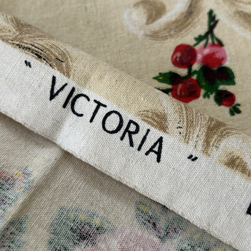 フランスアンティーク GRAND TEINT LAVABLE PARIS VICTORIA 花柄