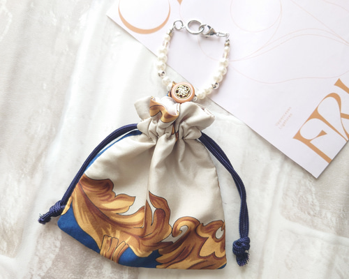 巾着　チャーム　ハンドメイド 2f8ff3fa5c57c9f16593a7d13622fd