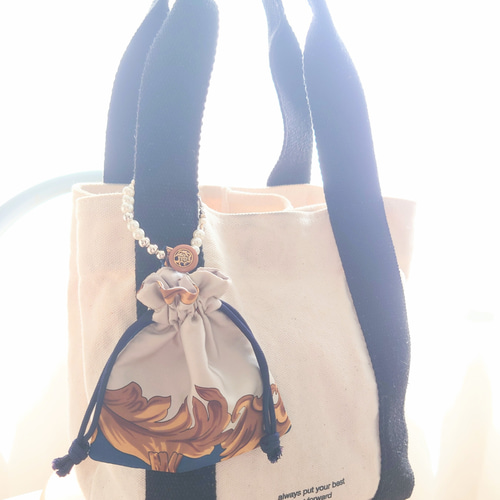 ヴィンテージスカーフ ミニ巾着バッグチャーム（NV） 巾着袋 tty 通販