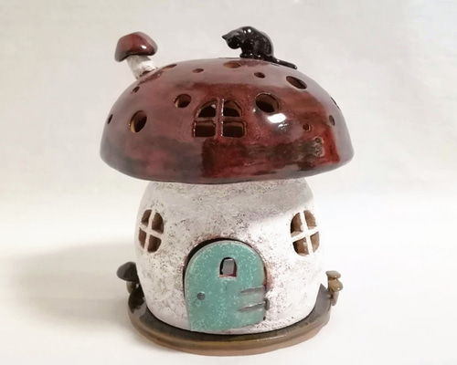 キノコのランプ 陶器 黒ネコ スタンドライト・テーブルランプ 粘土工房