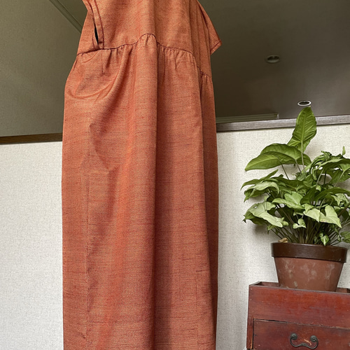 可愛すぎます♥✨Sサイズ 着物リメイク ワンピース 着物リメイク、Sサイズ、青のVネック切り替えワンピース