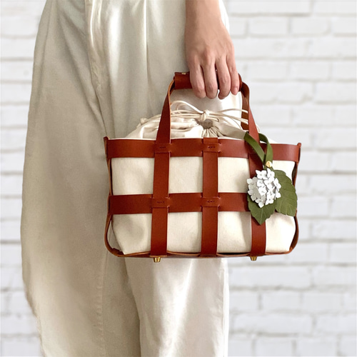 紫陽花チャーム付き！本革かご＆巾着バッグ かごバッグ TOUKA（とうか