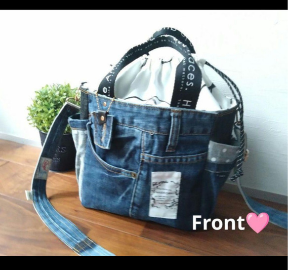 №721【レア✨️Dots DENIM✖️北欧巾着ToteBAG⚮̈♡✨️】デニムリメイクトートバッグ♫水玉柄♥ 2枚目の画像